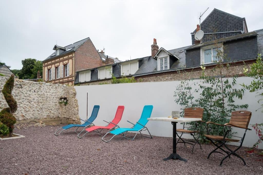 Gite Le Doris Avec Place De Stationnement Privee Incluse Étretat Esterno foto